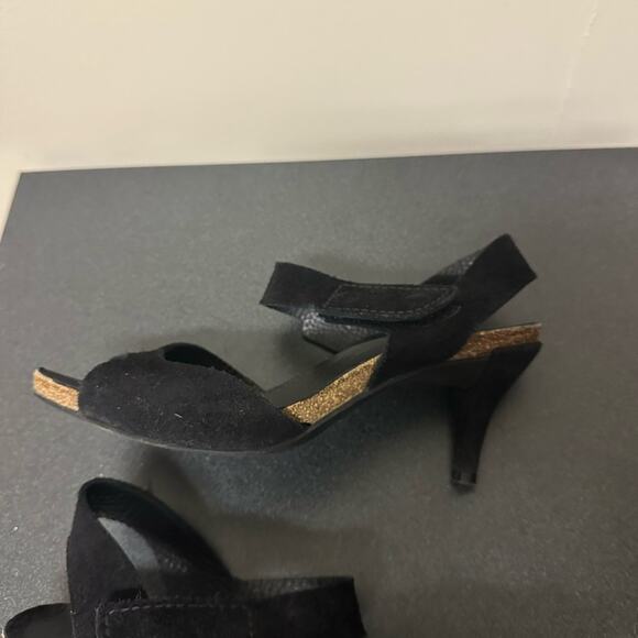 Pedro Garcia Willow Low Heel Sandal in Black Suede Leather Size 37 7 Classic - Picture 7 of 13